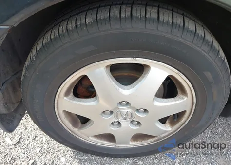 2002 Acura Rl 3.5 z USA, uszkodzony, nr VIN JH4KA96522C011305